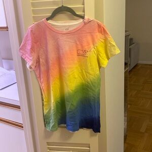 Vineyard vines tie dye tshirt